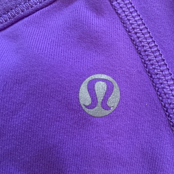 Lululemon tank - Picture 4 of 6